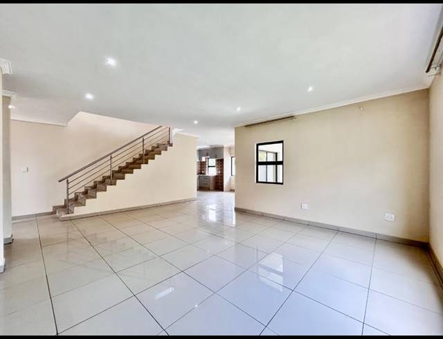 4 BEDROOM HOUSE FOR SALE IN MELODIE